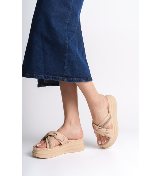 ALC Collection CLARA Düz Topuklu Kurdele Desenli Taşlı Kalın ve Ortopedik Taban Kadın Terlik  CTT - Ten