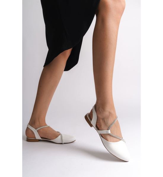 ALC Collection HANNAH Lastikli Ortopedik Rahat Taban Taş Detaylı Kadın Babet Ayakkabı  CKT - Beyaz