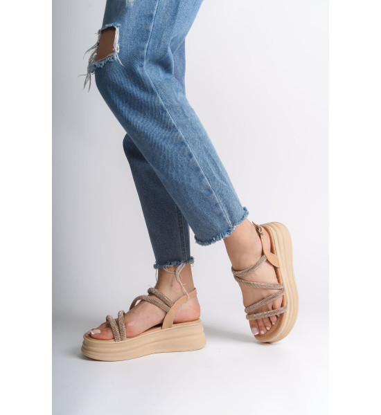 ALC Collection RILEY İnce Tokalı Taşlı Şeritli Ortopedik Taban Kadın Sandalet CTT - Ten