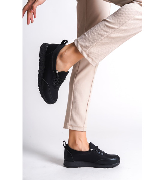 ALC Collection VIOLET Bağcıklı Lastikli Ortopedik Rahat Taban Cilt Detaylı Klasik Kadın Babet Anne Ayakkabısı CST - Siyah