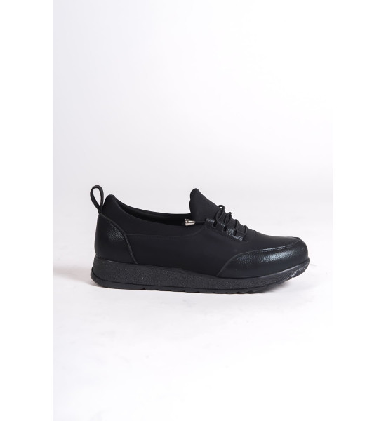 ALC Collection VIOLET Bağcıklı Lastikli Ortopedik Rahat Taban Cilt Detaylı Klasik Kadın Babet Anne Ayakkabısı CST - Siyah