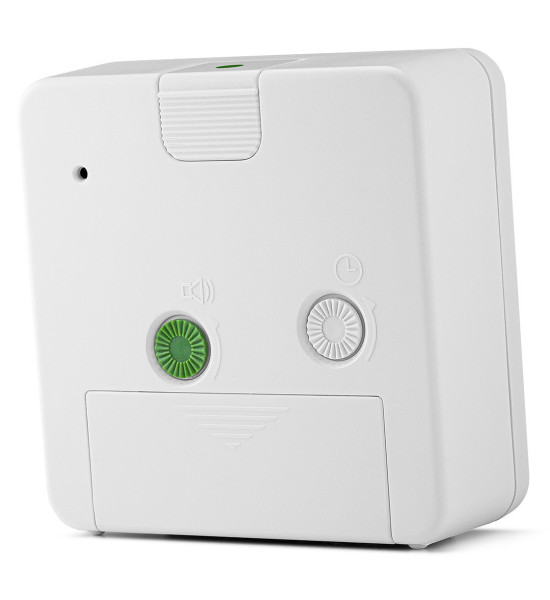BRAUN BRAUN BC03WB BEYAZ-SİYAH KLASİK SEYAHAT ANALOG ALARMLI MASA SAATİ