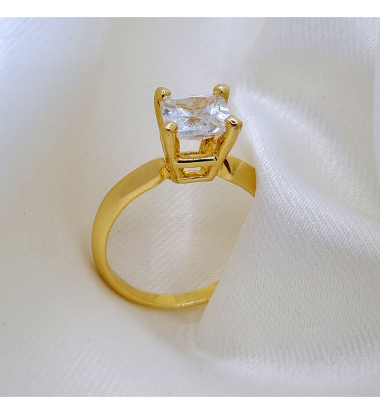 ALC Collection Altın Renk Büyük Elmaslı Zarif Tek Taş Kadın Yüzük