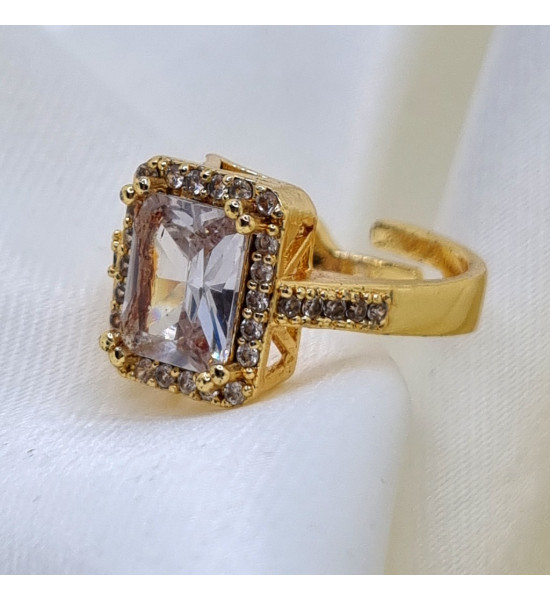 ALC Collection Dev Taşlı Altın Renkli Tasarım Zirkon Baget Yüzük